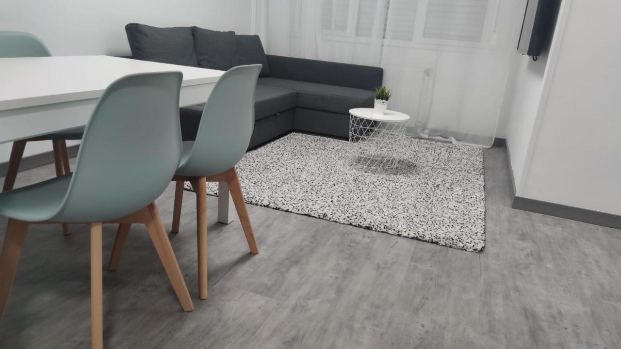 Casa Gascona Con Parking, Wifi Y Netflix Gratis!! By Delabra Apartments Oviedo Exterior foto