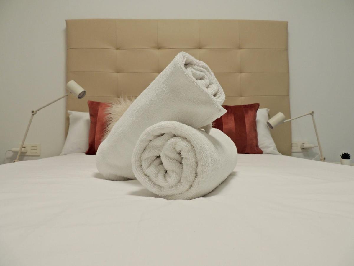 Casa Gascona Con Parking, Wifi Y Netflix Gratis!! By Delabra Apartments Oviedo Exterior foto